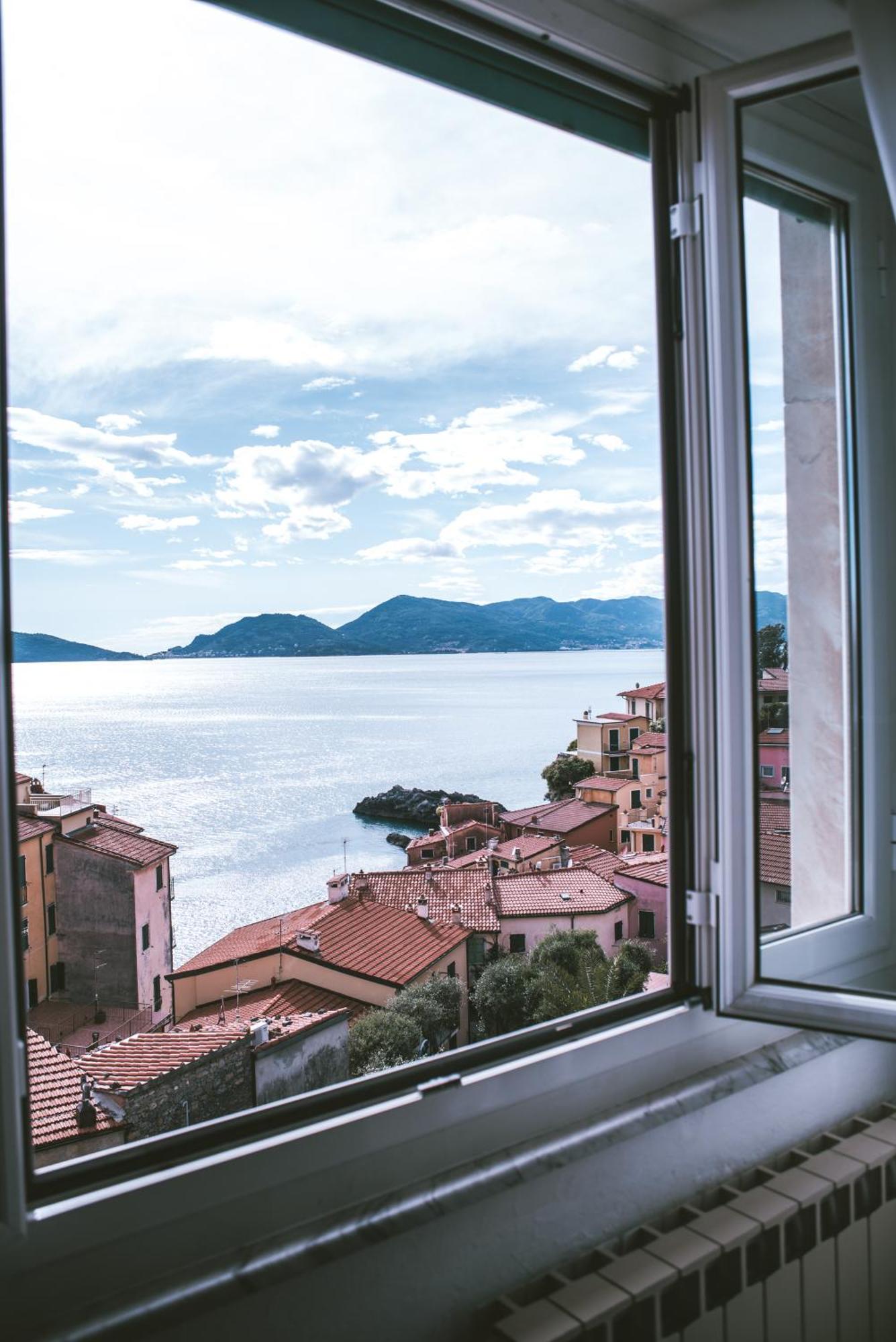 Albergo Delle Ondine 特拉罗 外观 照片